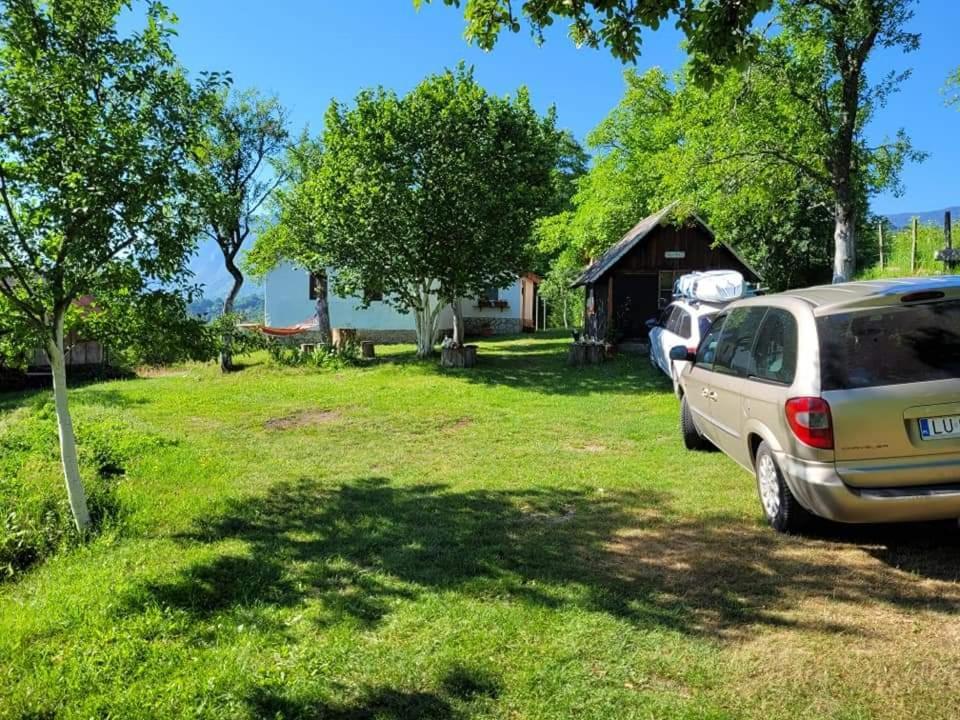 טיינטישטה Etno Guest House Lalovic מראה חיצוני תמונה